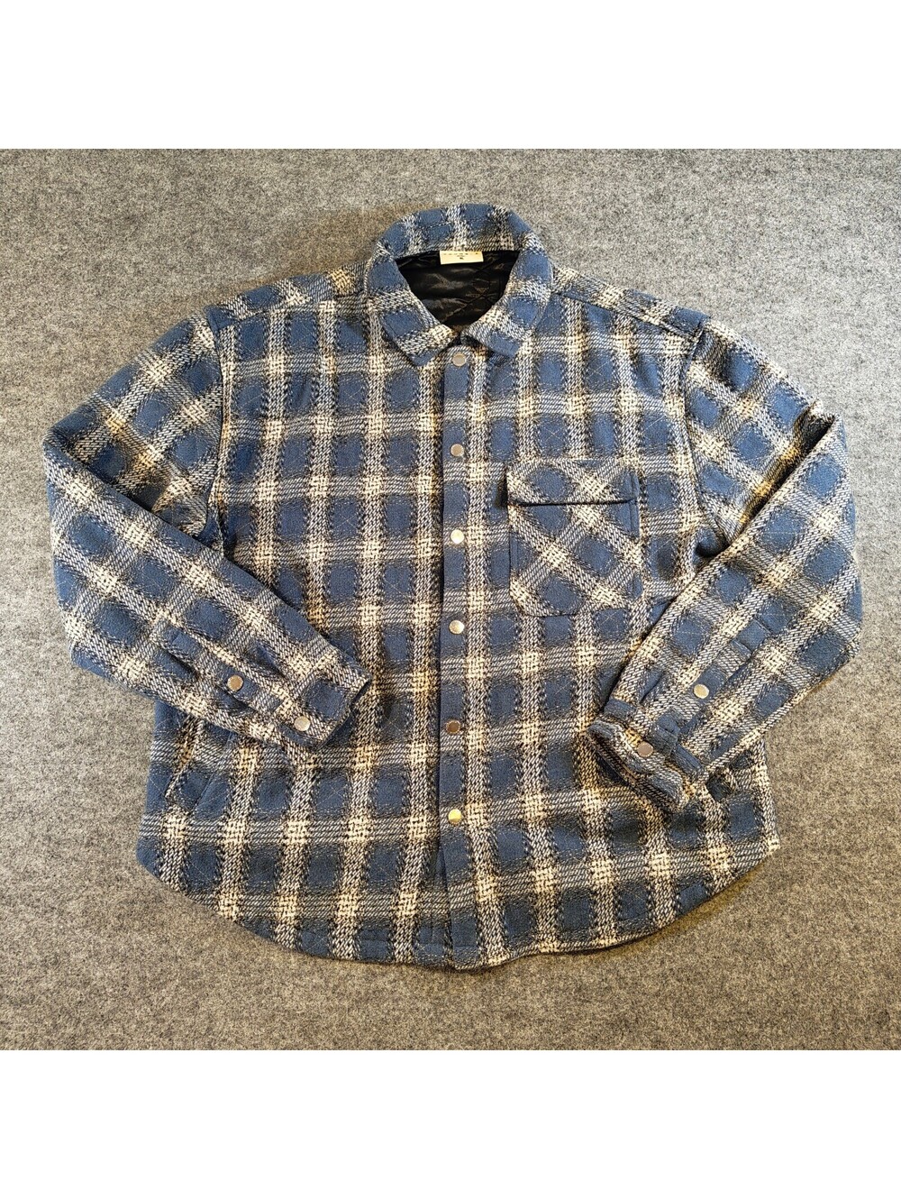 YoungLA Quilted Flannel Jacket Men’s XL Blue Plaid Snap Shirt Jacket